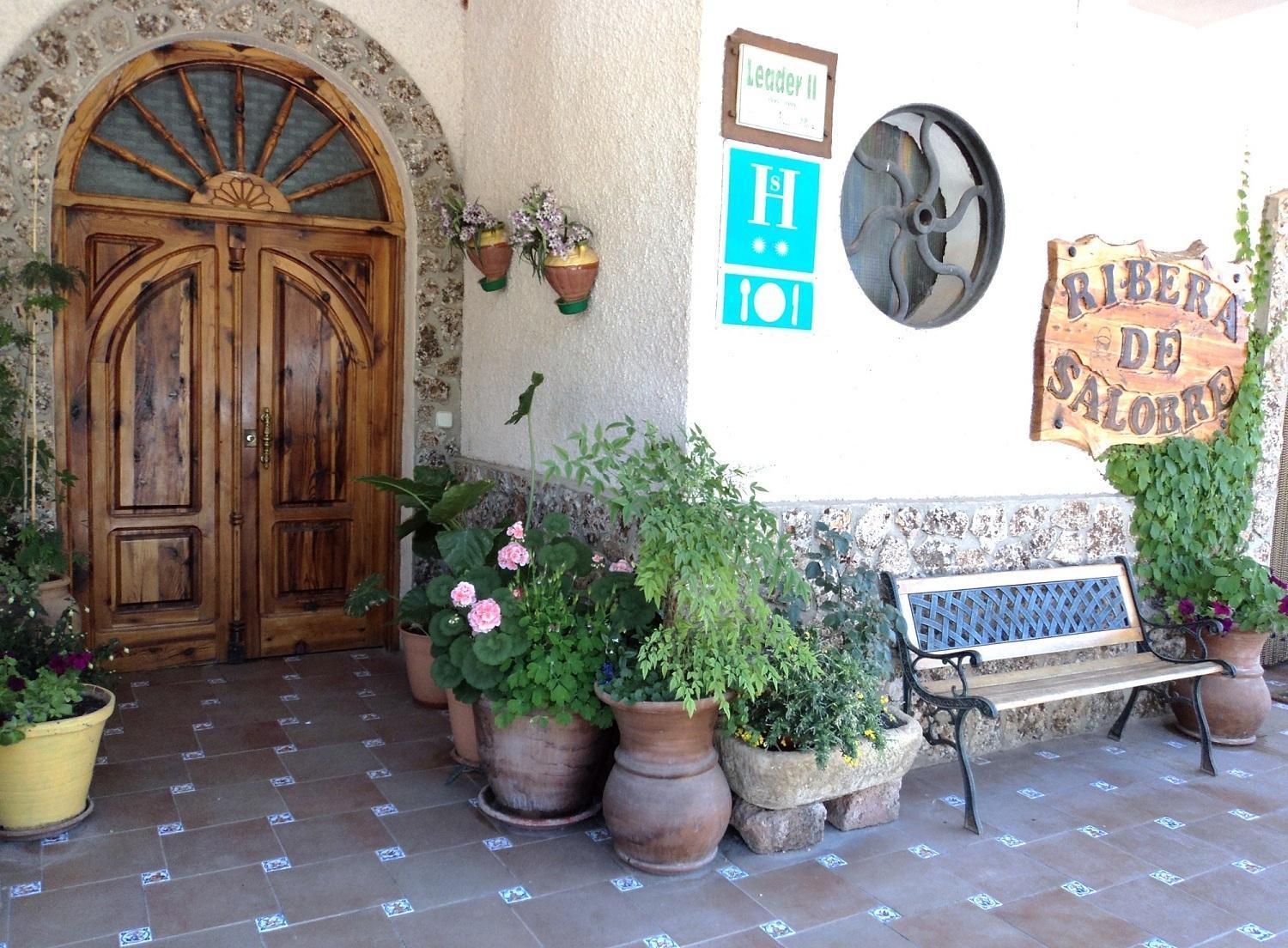 Complejo Ribera De Salobre Hotel Bagian luar foto